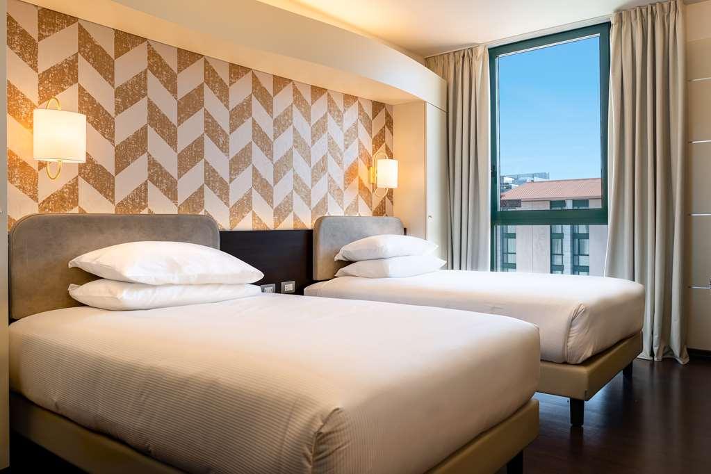 Doubletree By Hilton Milan Malpensa Solbiate Olona Hotel Phòng bức ảnh